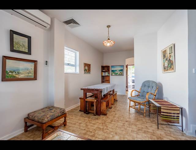 3 BEDROOM DUPLEX FOR SALE IN UMHLANGA CENTRAL
